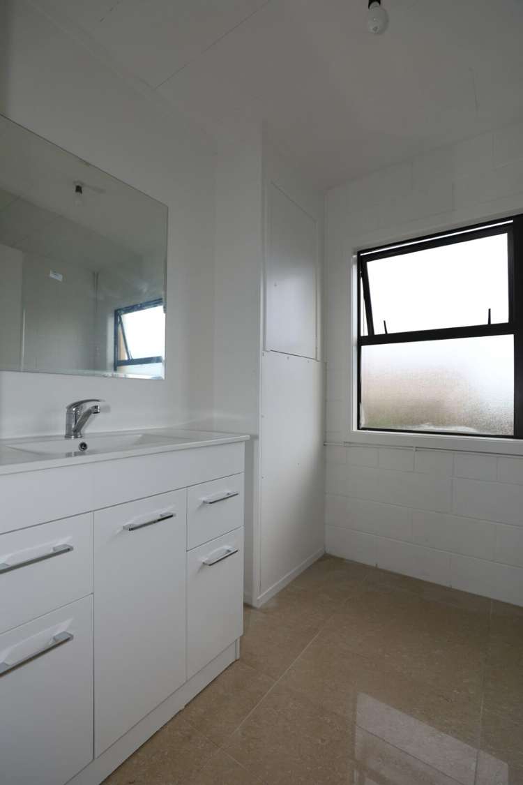 4/320 Pakuranga Road Pakuranga Heights_13