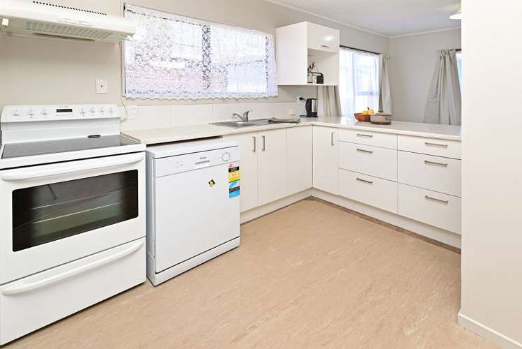 1/43 Charntay Avenue Clover Park_3