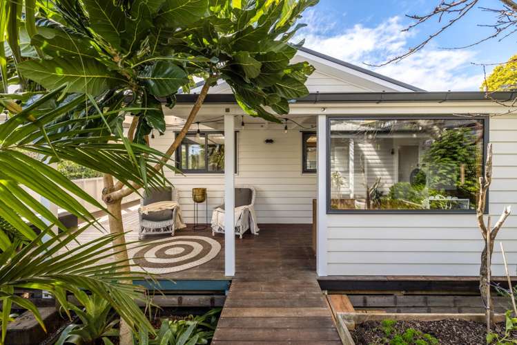 34 Alison Road Surfdale_14