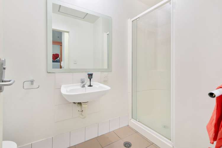 2f/18 Federal Street Auckland Central_8