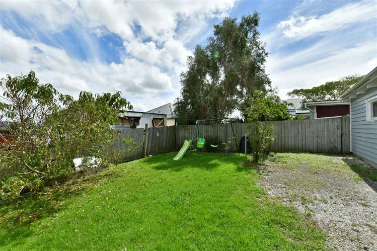 36 Karaka Street Helensville_32