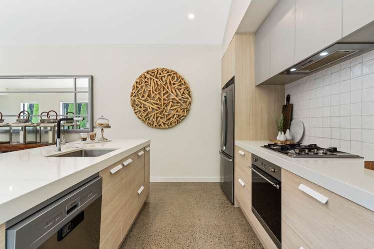 15 Knoll Rise Pukekohe_8