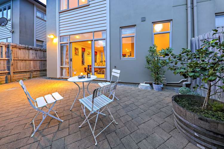 103 Baverstock Road Flat Bush_5