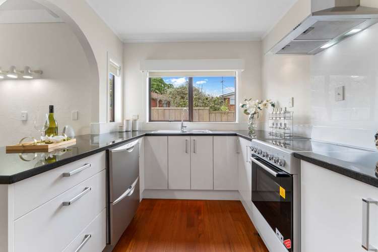 1/4 Merton Avenue Glenfield_10