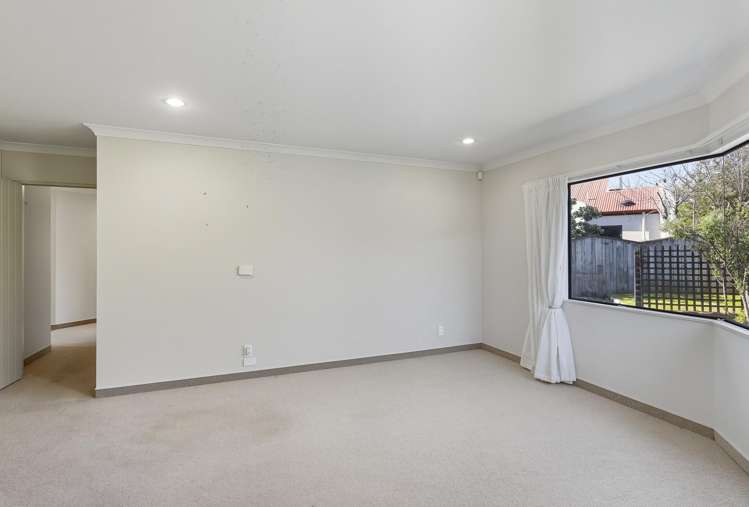 2 Quadrant Heights Paraparaumu_13