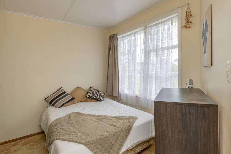 69 Cook Street Foxton_10