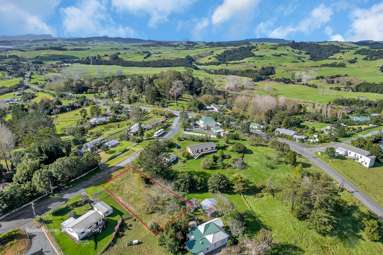 656 Ormandy Road_2