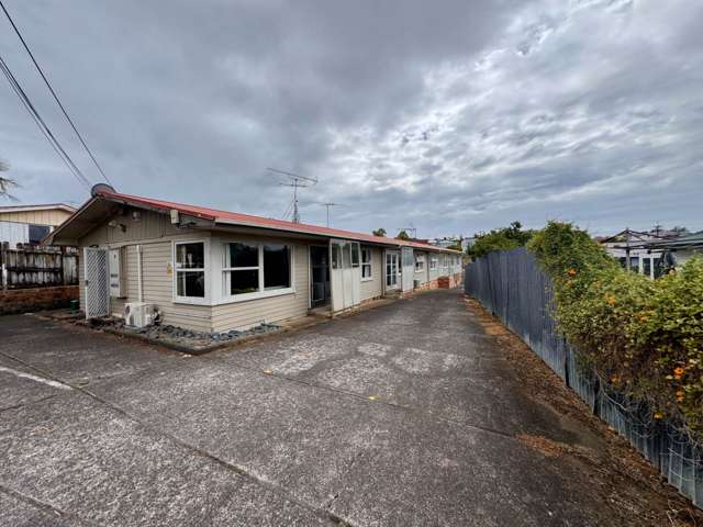 2/93 Barrack Road Mt Wellington_1