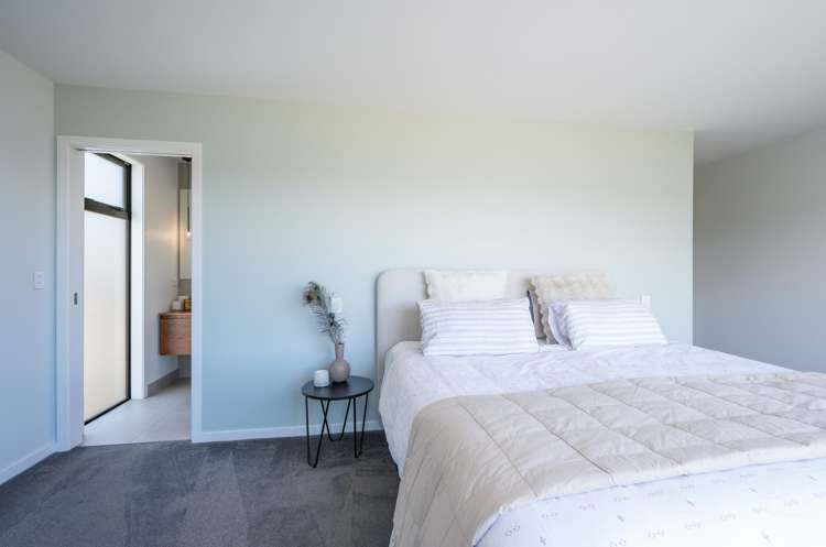 45 Katania Heights Brightwater_13