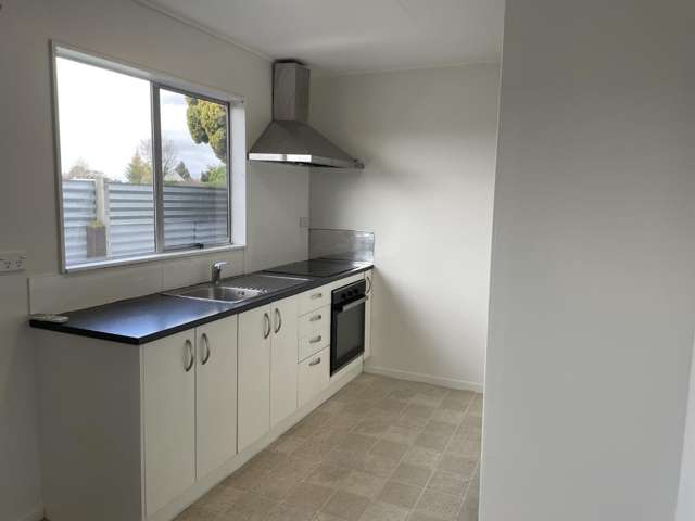 45A Cartier Cres 10480_3