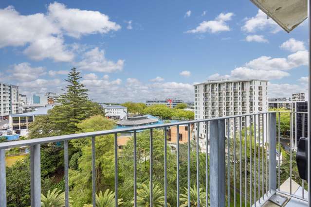 9d/18 Scotia Place Auckland Central_3