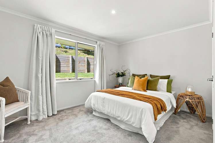3 Carex Close Pyes Pa_10