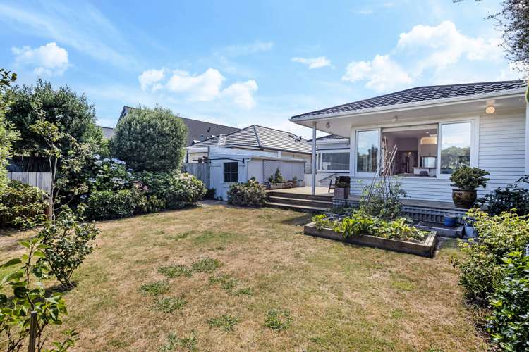 38 Bentinck Avenue Strathmore Park_19