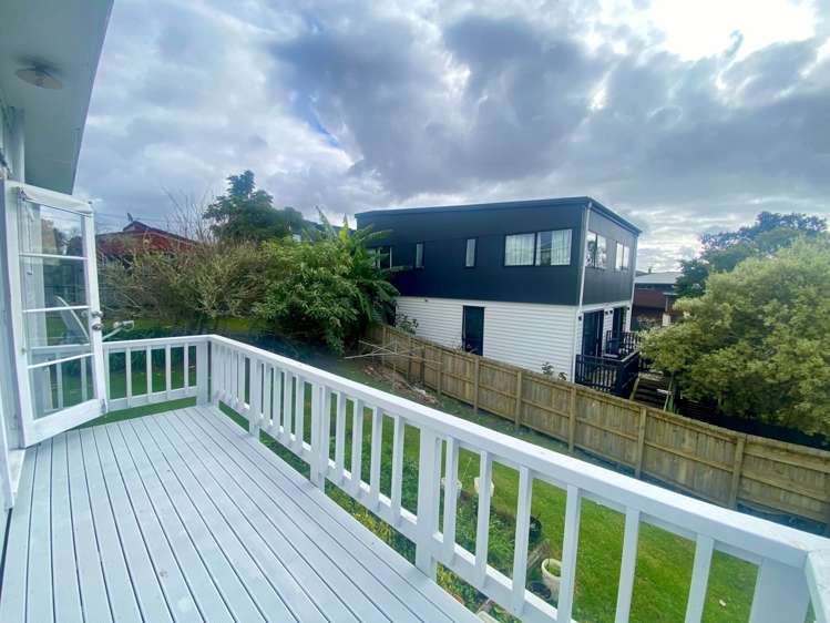 4 Exminster Street Blockhouse Bay_7