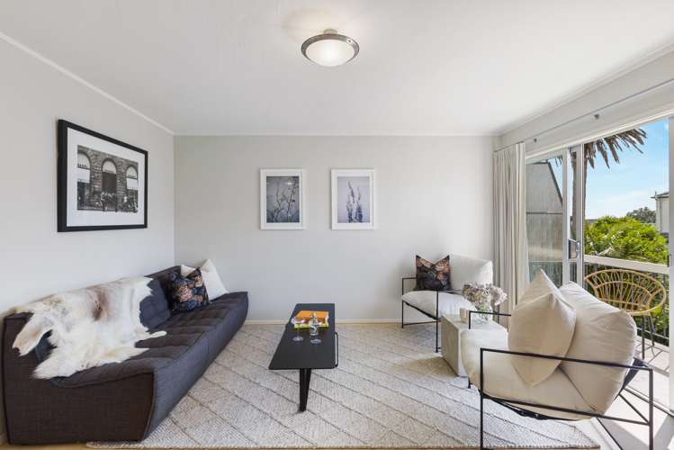 9/5 Curran Street Herne Bay_1