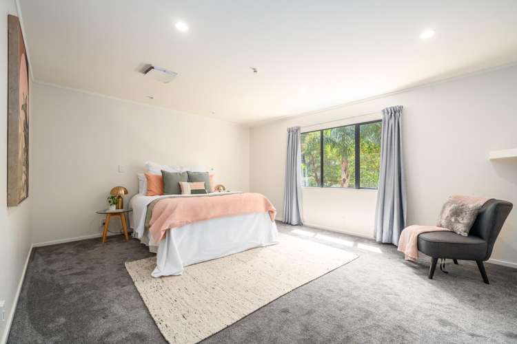 5 Ashfield Grove Churton Park_13