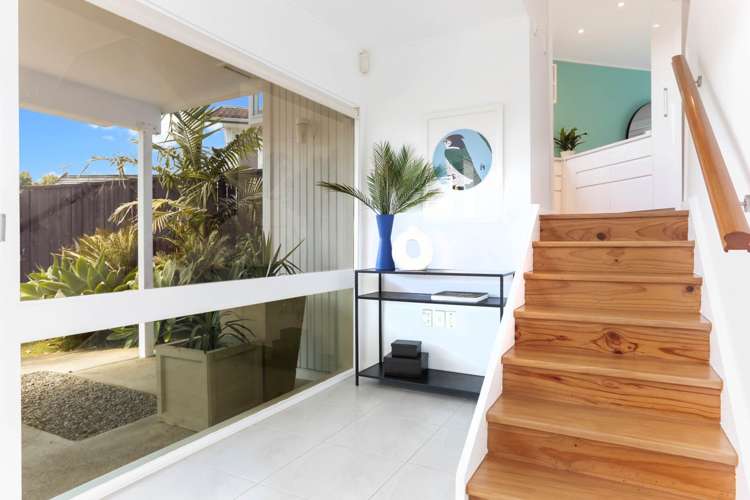 6 Tipene Place Meadowbank_15