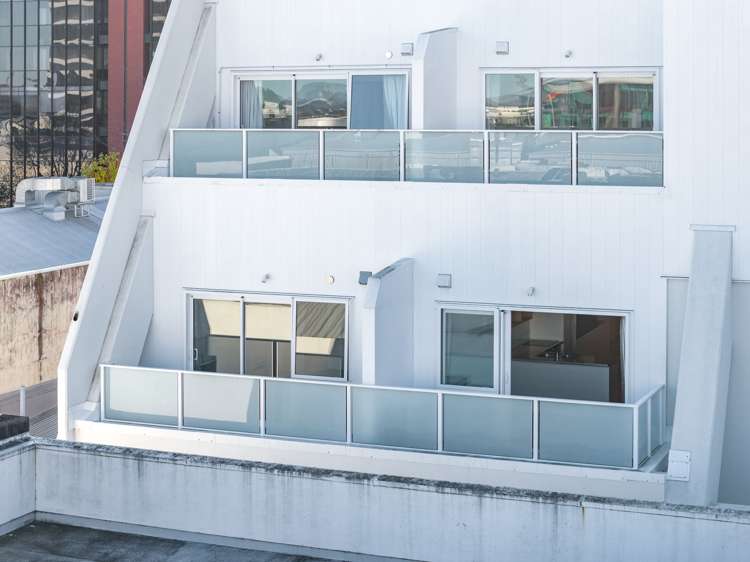 13/391 Victoria Street Hamilton Central_6