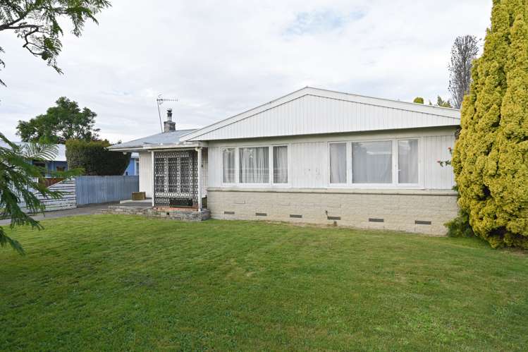 16 Oldham Avenue Onekawa_15