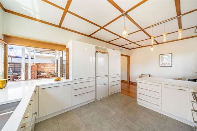 7 Thornycroft Avenue Epuni_2