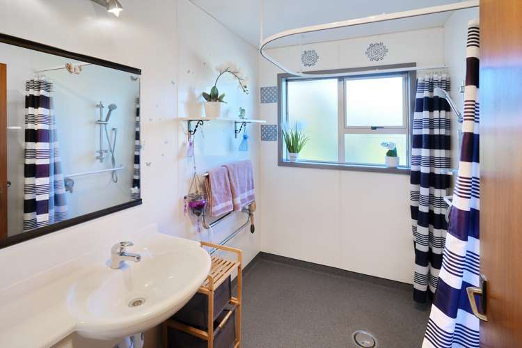 18 Seadown Crescent Amberley_7