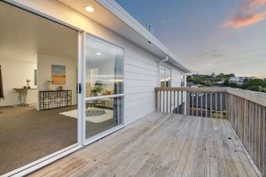 1 Weka Close_1