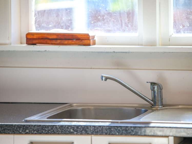 325 Hazelmere Crescent_3