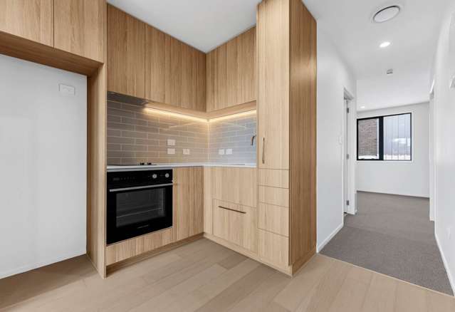 7A & 7B/124 Taylors Road Mount Albert_2