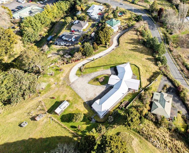 29 Golf Road Taumarunui_35