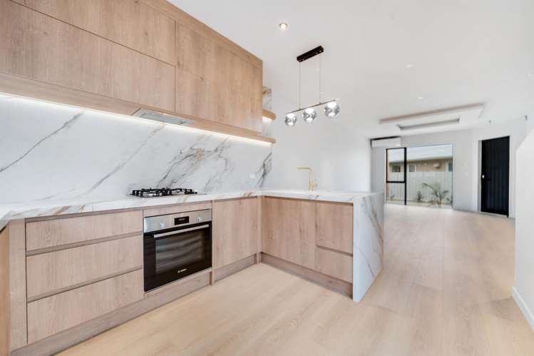 4 Barrie Avenue Papatoetoe_12