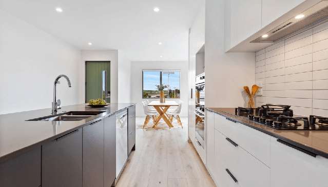 5 Aquamarine Road Papakura_4