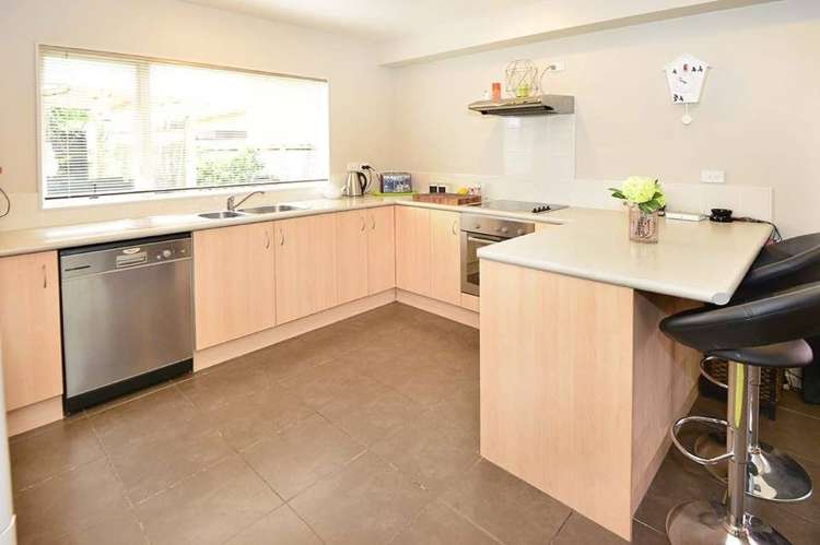 28 Chic Gardens Parakai_10