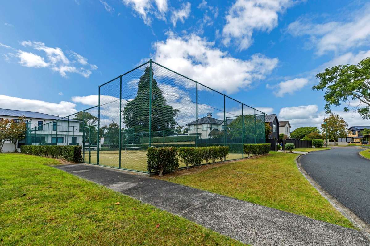 33 Oak Manor Drive_1