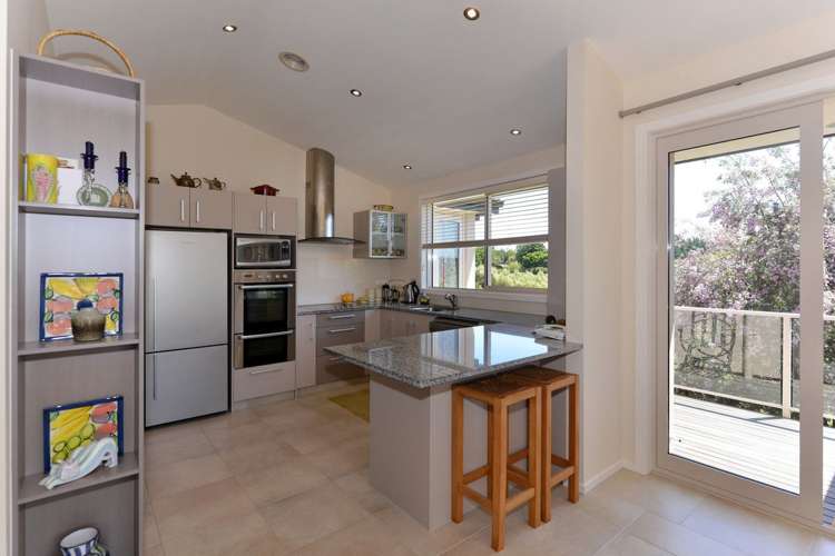 5 Korepo Road Ruby Bay_10