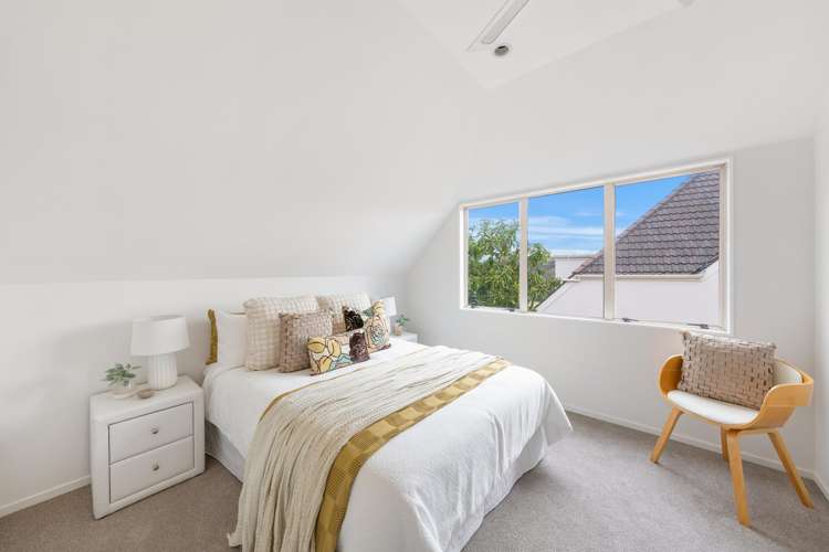 2/142 Riddell Road Glendowie_14