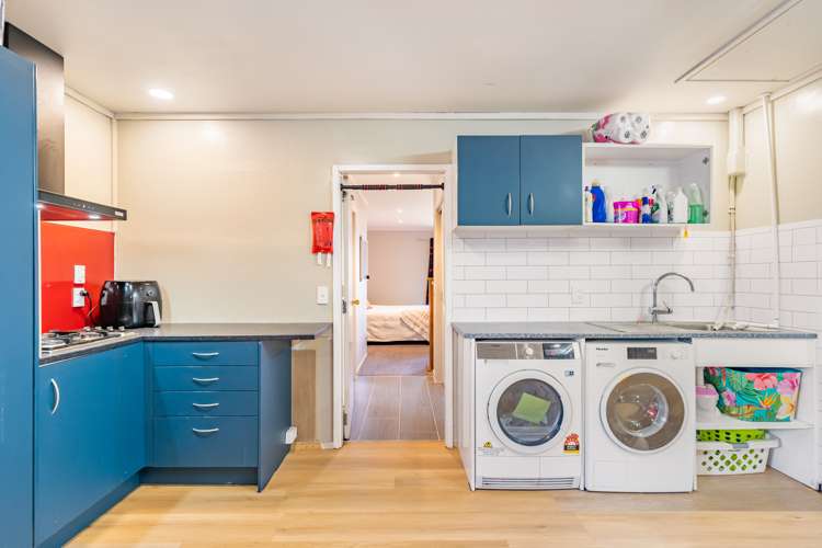 99 Redvers Drive Belmont_22