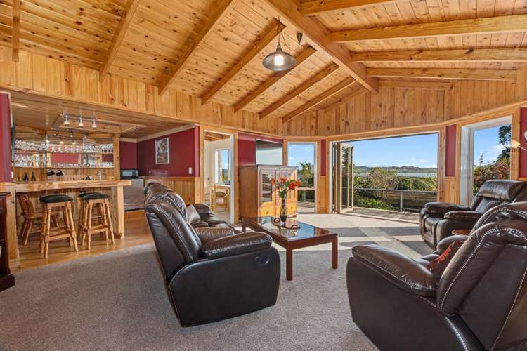 254 Beach Road Onerahi Whangārei Houses for Sale One Roof