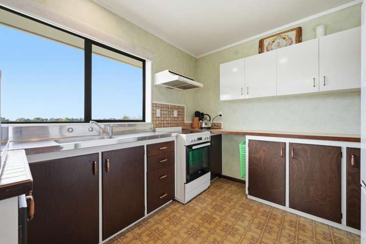2/5 Milwaukee Place Glendene_7