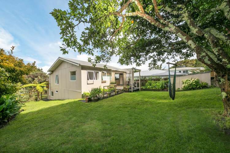 15 Warwick Avenue Titirangi_13
