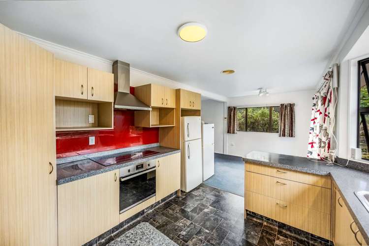 112 Parkers Road Carterton_5