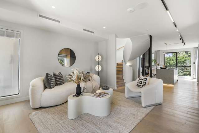 Refined Living in Remuera's DGZ