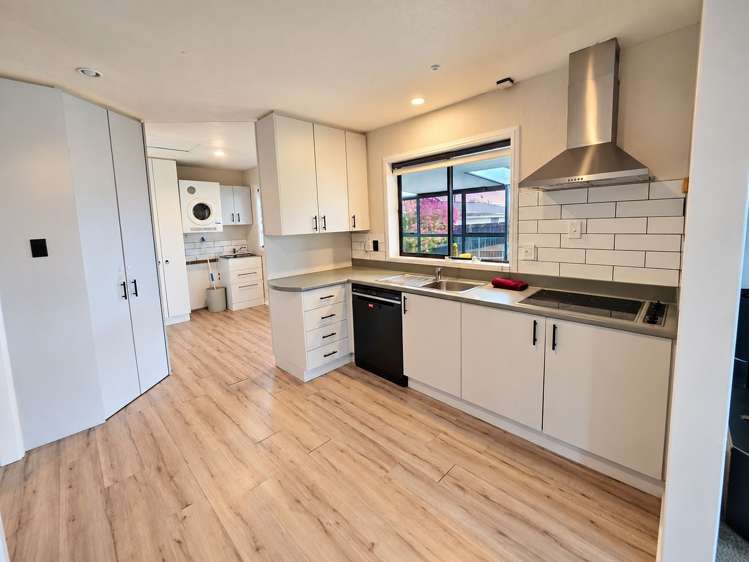 31 Vardon Crescent Shirley_7