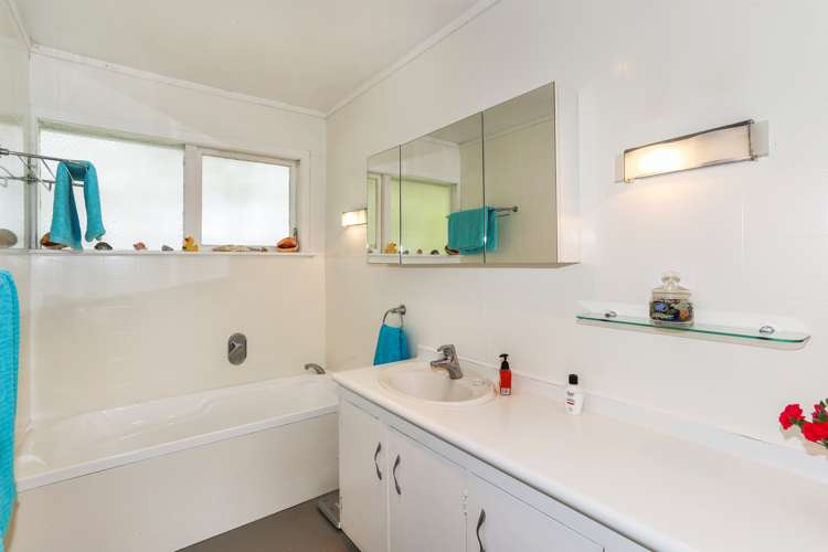 4 Patricia Place Hillpark_12