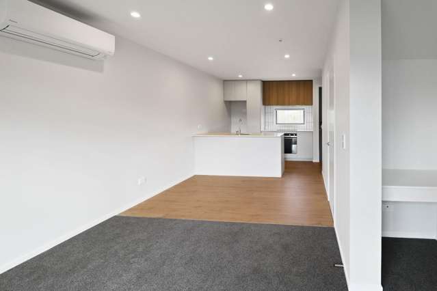 7/16 Sladden Street Naenae_1