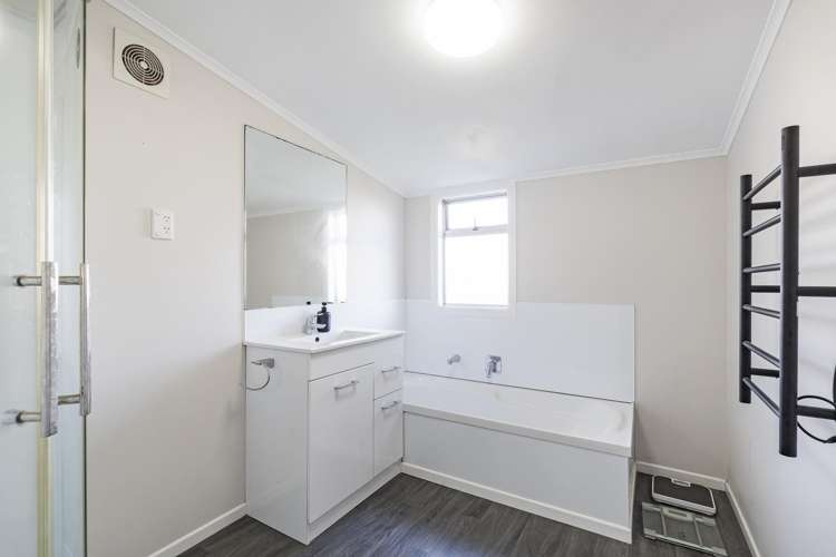 67 Queen Street Waitara_14