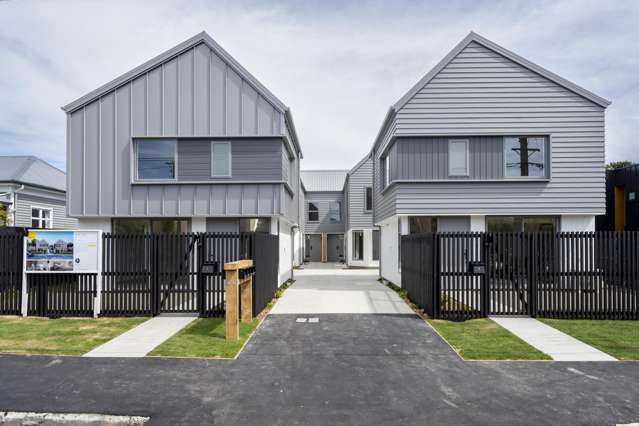 4/16 Hume Street Sydenham_1