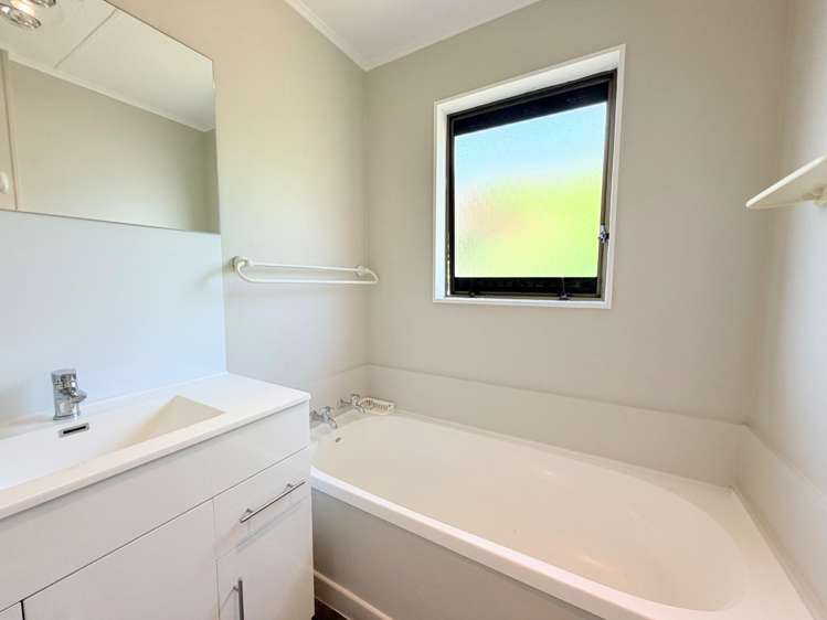  B/53 Fyvie Avenue Tawa_7