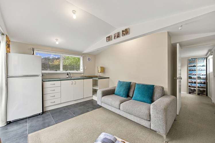 25 McPhail Street Birkdale_24