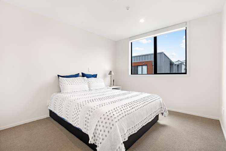 21/4 Stables Lane Silverdale_14