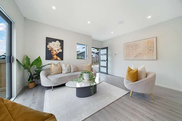 8/105 Hobsonville Road West Harbour_4